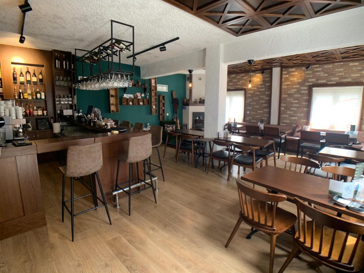 Guesthouse Monopati - Ξενώνας Μονοπάτι Lechovo Buitenkant foto